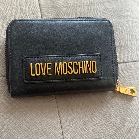 Small Love Moschino wallet - Picture 1 of 3